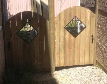elegant-gate-style-for-fences